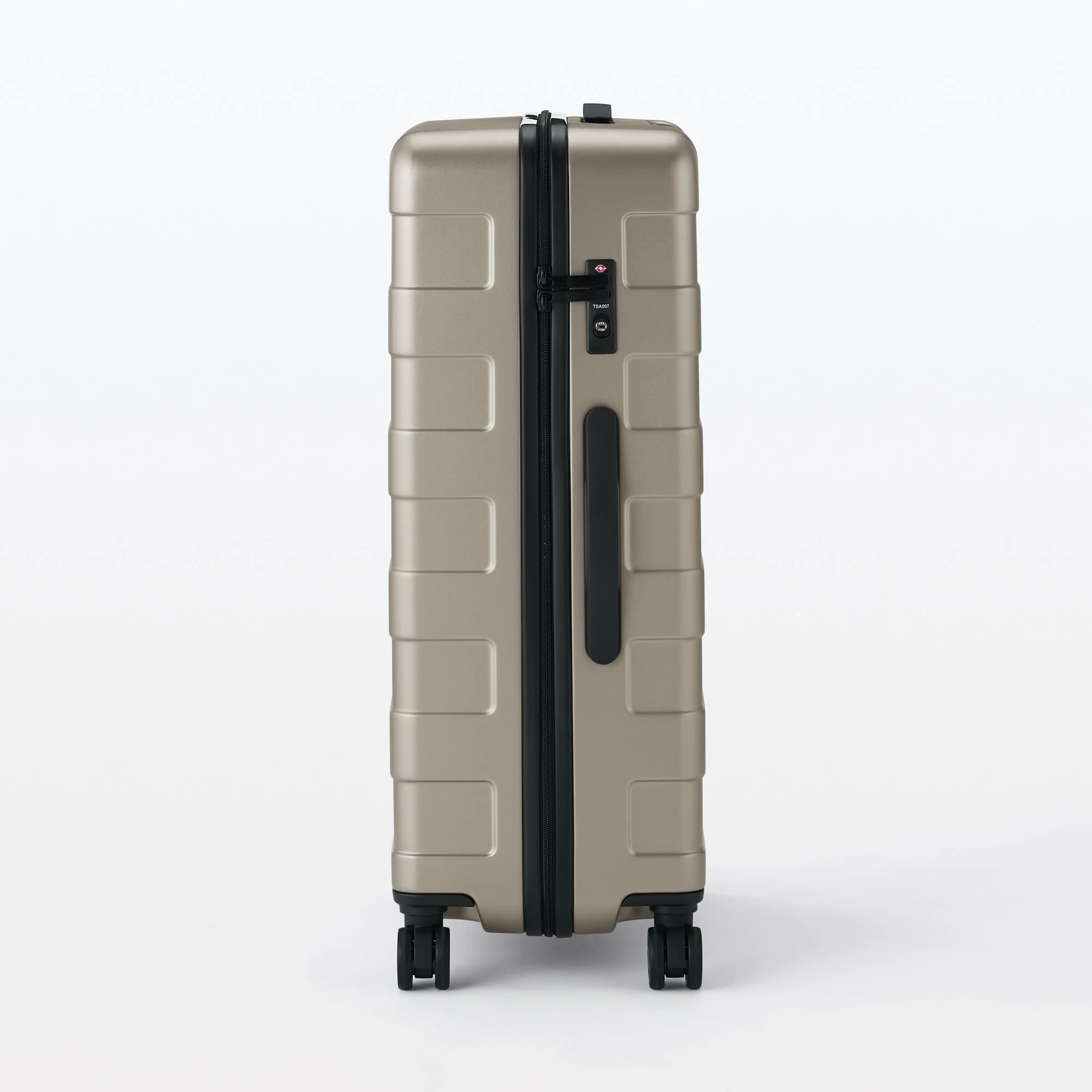TravelLightTina