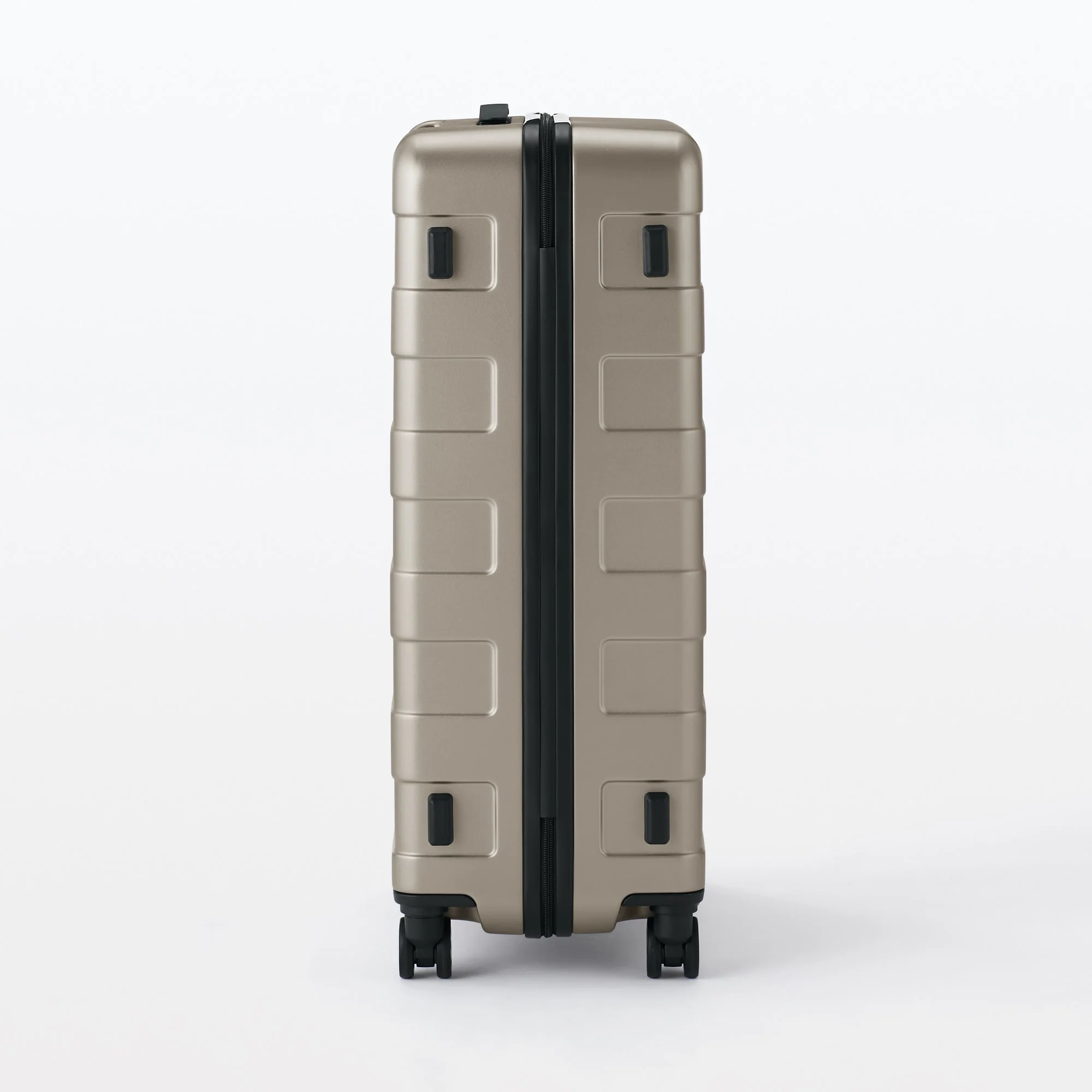 TravelLightTina