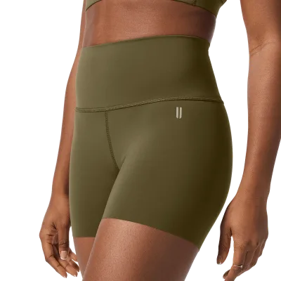 Women's High-Rise Drive Short 4"