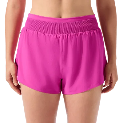 Celana Pendek 2-in-1 Drive Wanita 3"