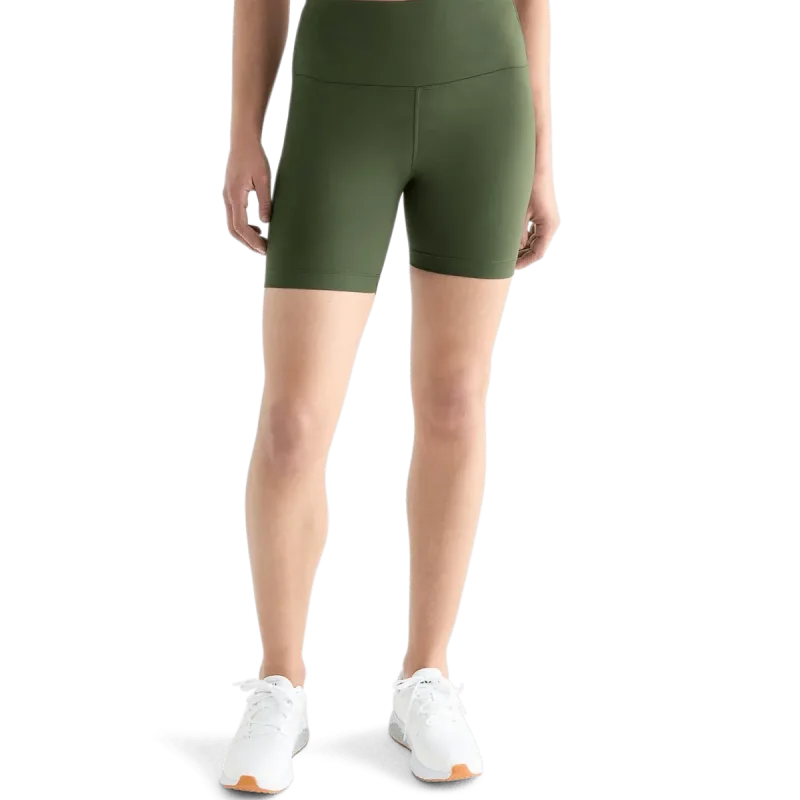 Women's High-Rise Short 6"