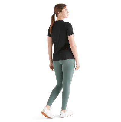 Women's Deltapeak® Micro Textured Tee