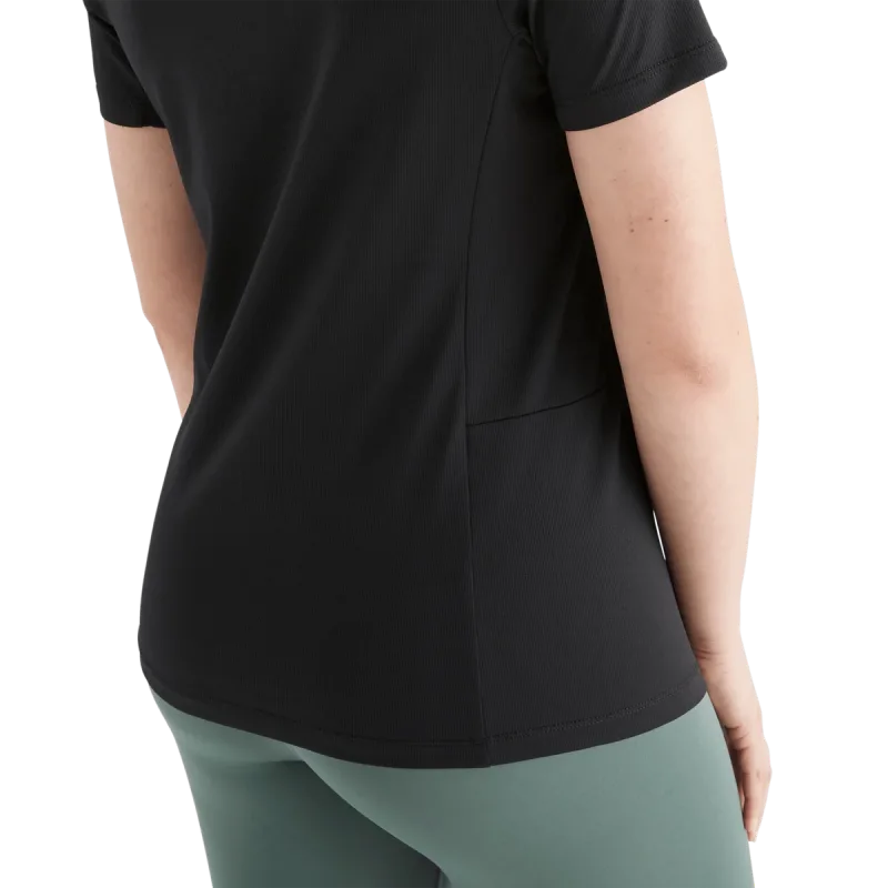 Camiseta microtexturizada Deltapeak® para mujer