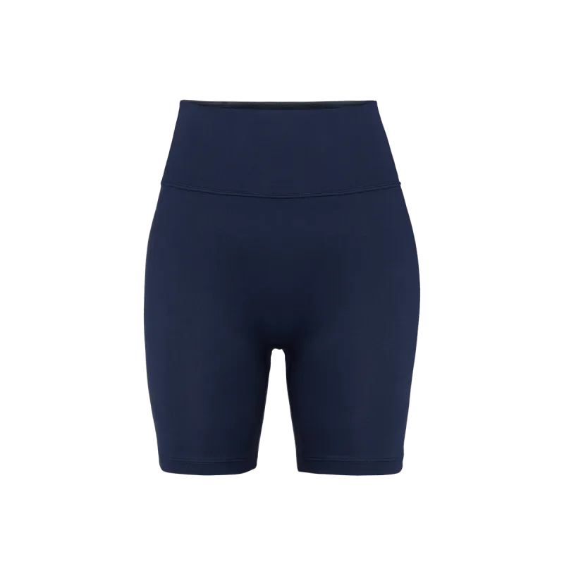 Women's U High-Rise Matte Short 6"