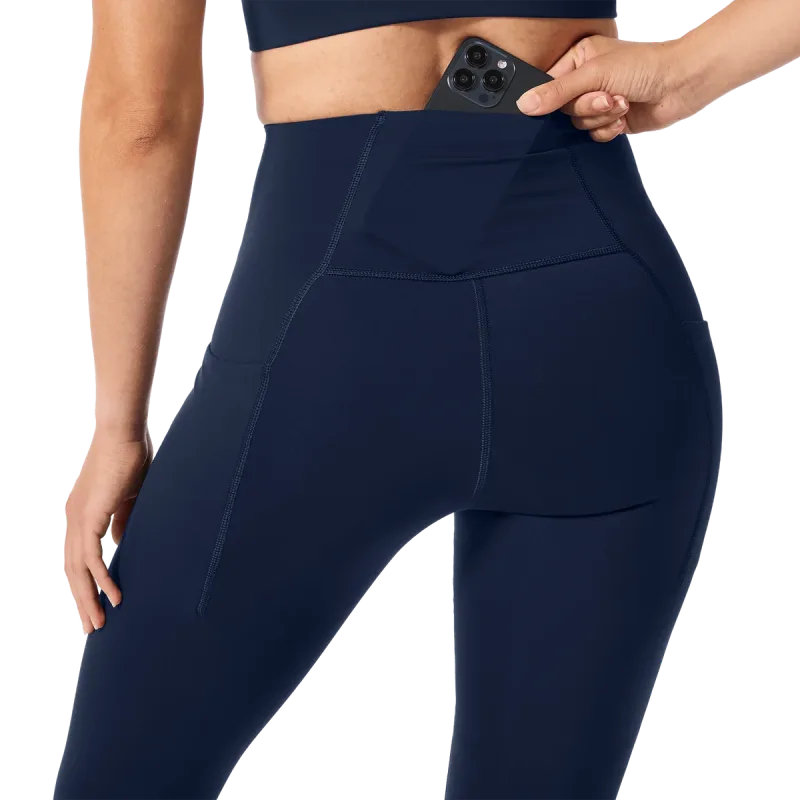 Mallas ajustadas High-Rise Drive con bolsillo de 28" para mujer
