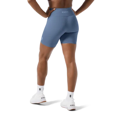 Pantalón corto mate de talle alto U para mujer 6"