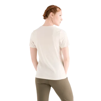 Women's Deltapeak® Micro Textured Tee