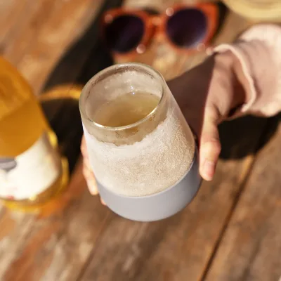 Glas Wine FREEZE™ i Grå, sæt med 2