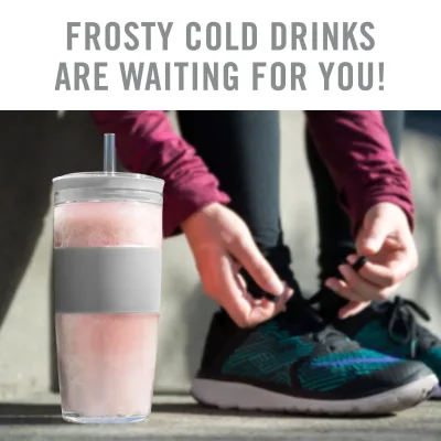 Vaso Tumbler FREEZE™ en gris con tapa y pajita
