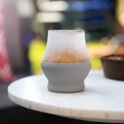Glass Sipping FREEZE™ i Grå, Sæt med 2