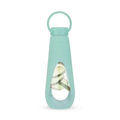 Bottiglia d'acqua in vetro con rivestimento in silicone in menta